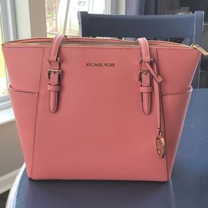 Michael Kors Charlotte Purse Handbag in Grapefruit